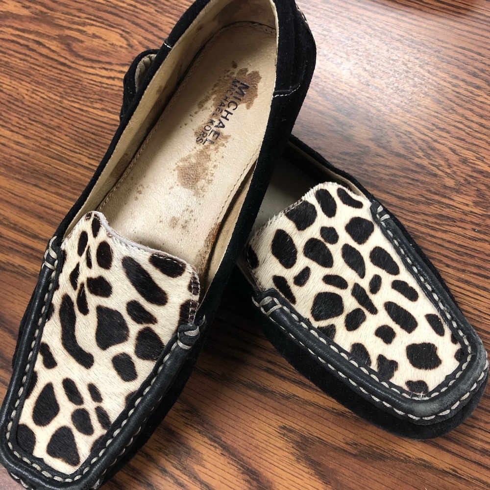 Michael Kors animal print flats size 5